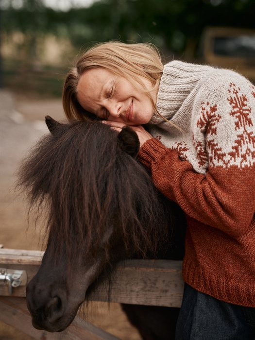 KNITTED KALEVALA III af Jenna Kostet